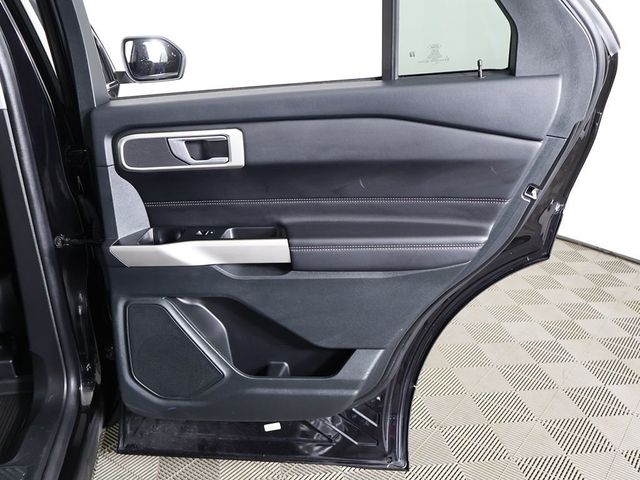 2023 Ford Explorer XLT 4WD - 23043205 - 23