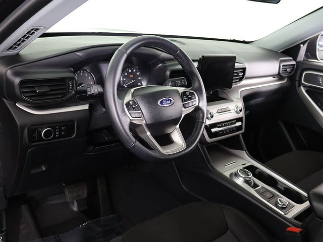 2023 Ford Explorer XLT 4WD - 23043205 - 24