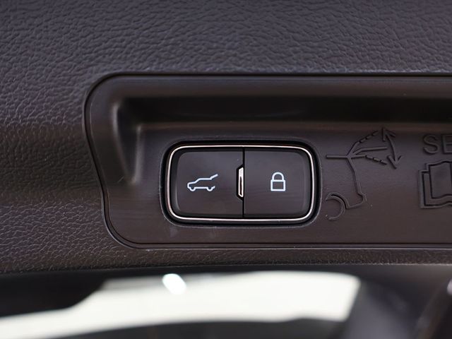 2023 Ford Explorer XLT 4WD - 23043205 - 52