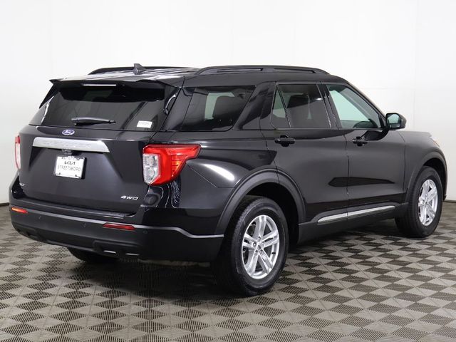 2023 Ford Explorer XLT 4WD - 23043205 - 8