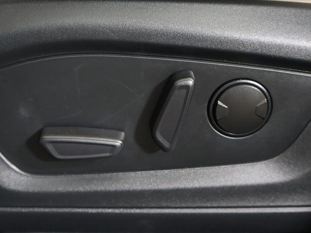 2023 Ford Explorer XLT 4WD - 23087353 - 33