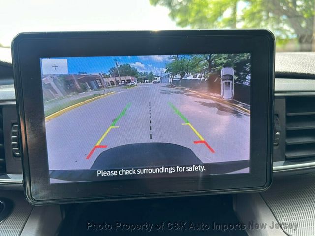 2023 Ford Explorer XLT 4WD - 23034793 - 51