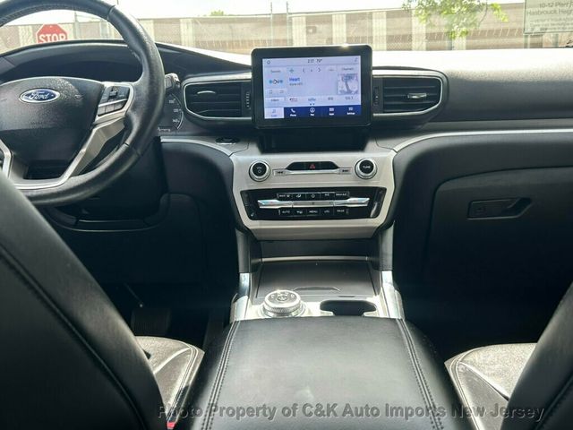 2023 Ford Explorer XLT 4WD - 23034793 - 60