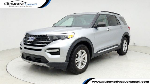 2023 Ford Explorer XLT 4WD - 22946022 - 0