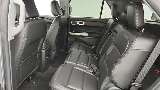 2023 Ford Explorer XLT 4WD - 22946022 - 19