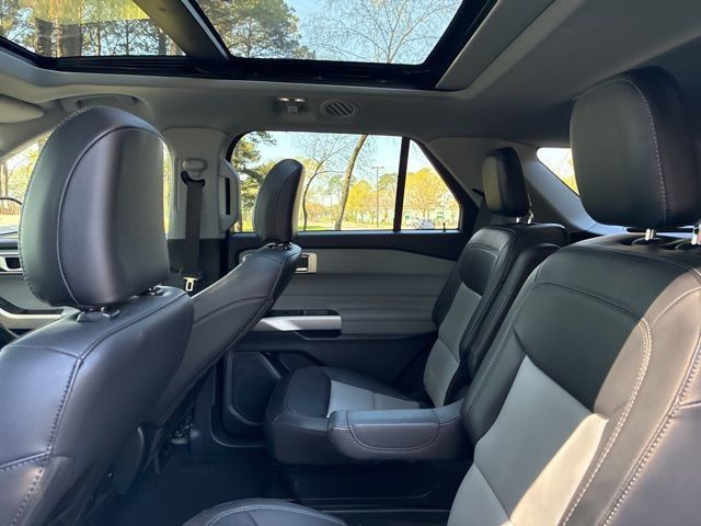 2023 Ford Explorer XLT 4WD - 23000749 - 21