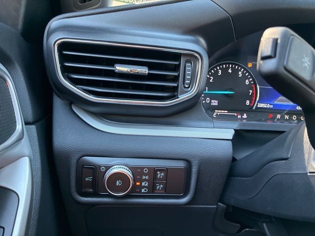 2023 Ford Explorer XLT 4WD - 23000749 - 25
