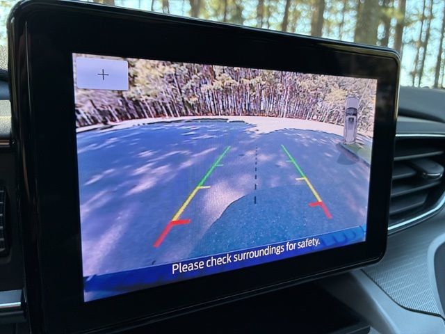 2023 Ford Explorer XLT 4WD - 23000749 - 32