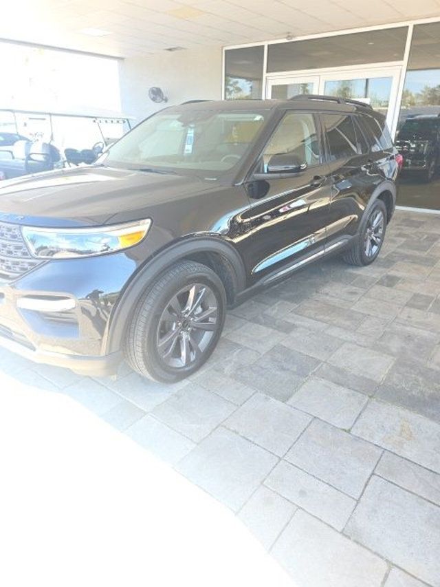 2023 Ford Explorer XLT 4WD - 23000749 - 6