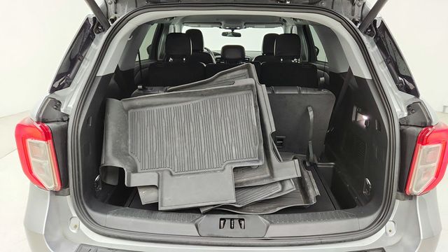 2023 Ford Explorer XLT 4WD with Equipment Group 202A - 22946022 - 20