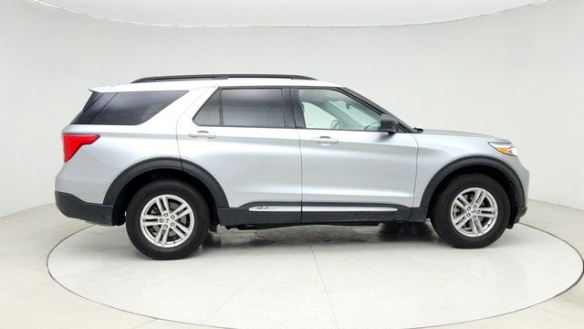 2023 Ford Explorer XLT 4WD with Equipment Group 202A - 22946022 - 3