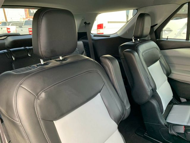 2023 Ford Explorer XLT Fully Loaded RWD - 22922386 - 34