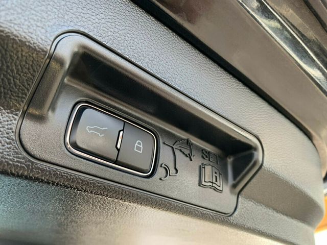 2023 Ford Explorer XLT Fully Loaded RWD - 22922386 - 52