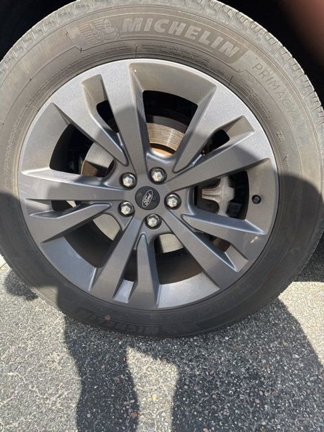 2023 Ford Explorer XLT RWD - 23001434 - 11