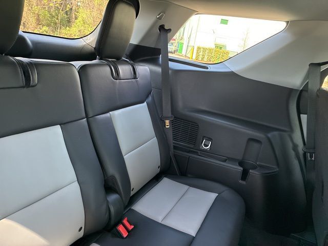 2023 Ford Explorer XLT RWD - 23001434 - 24