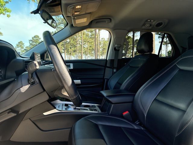 2023 Ford Explorer XLT RWD - 23017737 - 20