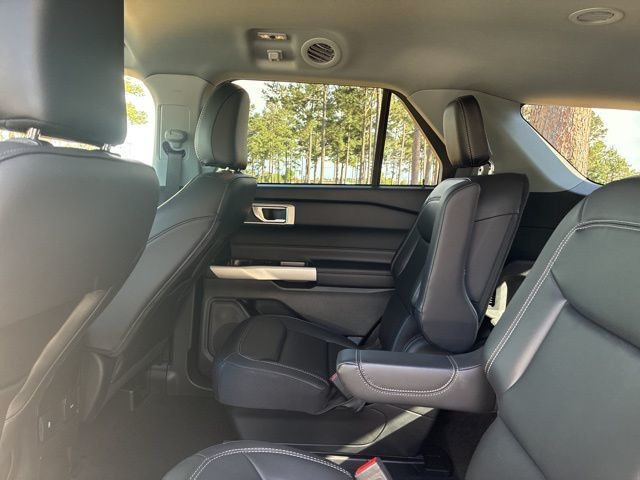 2023 Ford Explorer XLT RWD - 23017737 - 21
