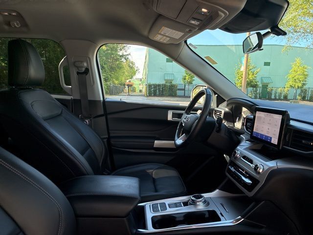 2023 Ford Explorer XLT RWD - 23017737 - 22