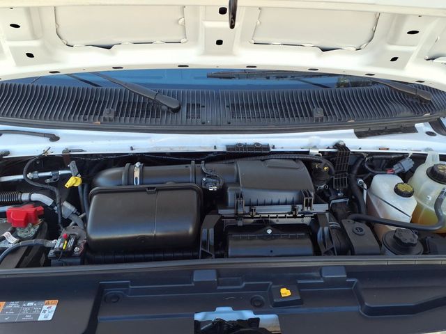 2023 Ford E-Series Cutaway 14' Box Van w/Liftgate - 23090049 - 23