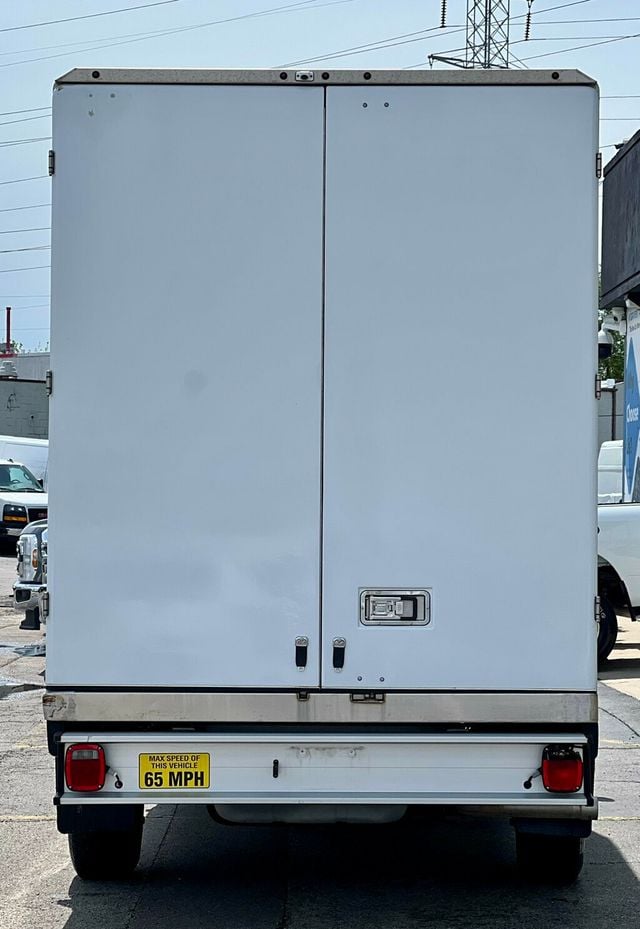 2023 Ford E-Series Cutaway E350 SUPER DUTY **REFRIGERATED** - 23027846 - 3