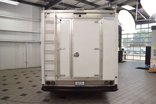 2023 Ford E-Series Cutaway E450 CUTAWAY * 7.3 V8 * DEJANA DURACUBE * 1 OWNER - 23042609 - 3