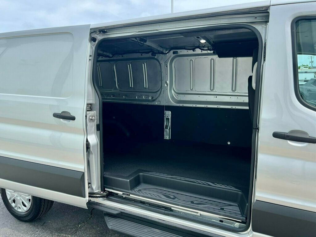 2023 Ford Transit photo 9