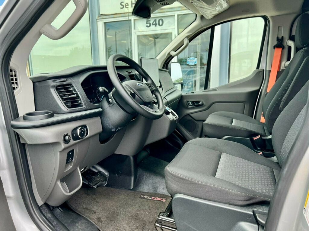 2023 Ford Transit photo 11