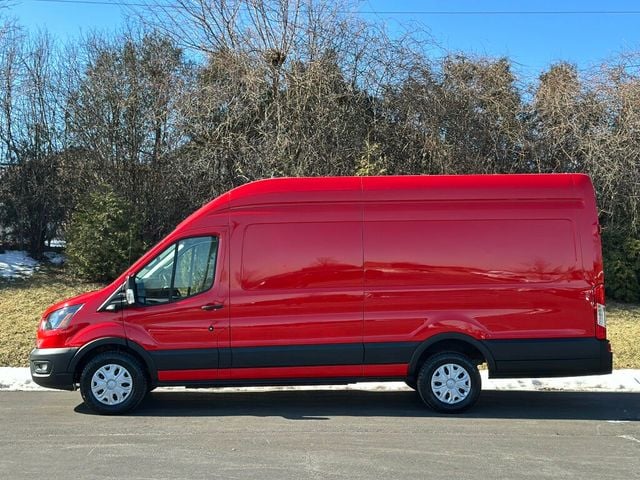 2023 Ford E-Transit Cargo Van T-350 148" EL Hi Rf 9500 GVWR RWD - 22970096 - 3