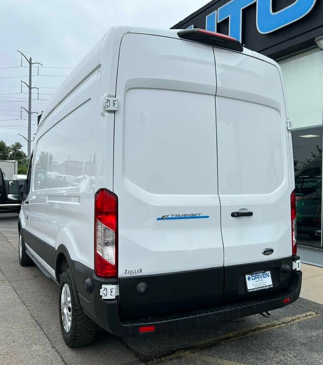 2023 Ford E-Transit Cargo Van T-350 148" Hi Rf 9500 GVWR RWD - 23070199 - 28