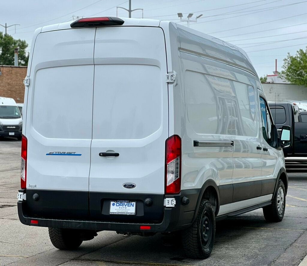 2023 Ford E-Transit Cargo Van T-350 148" Hi Rf 9500 GVWR RWD - 23070199 - 4