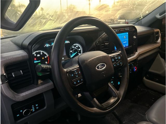 2023 Ford F250 Super Duty Crew Cab XL LONG BED 4X4 DIESEL BACK UP CAM 1 OWNER CLEAN - 22960737 - 9