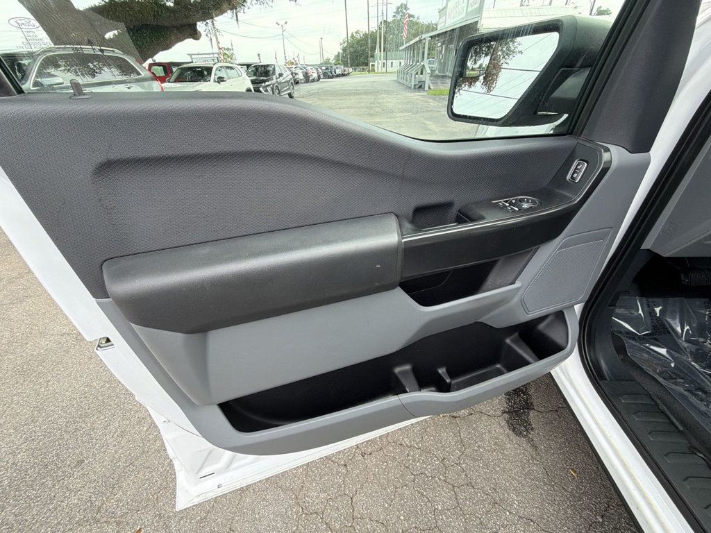 Ford F-150 photo 12