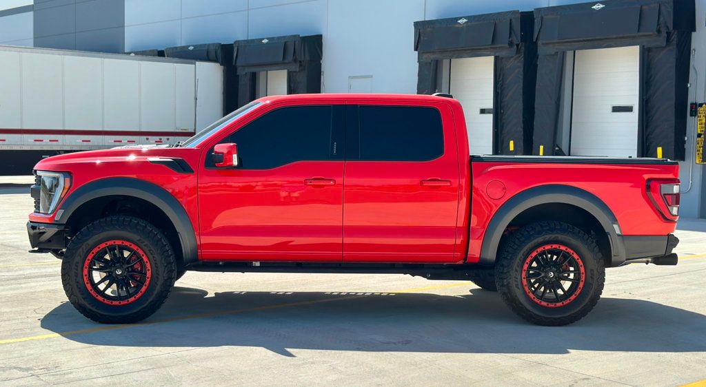 2023 Ford F-150 Raptor photo 2