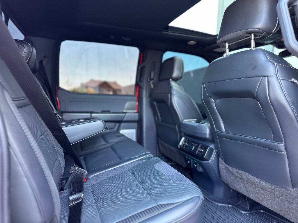 2023 Ford F-150 Raptor photo 19