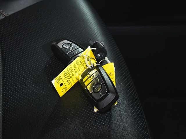 2023 Ford F-150 Lariat - 23006674 - 62