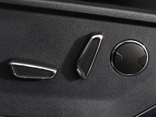 2023 Ford F-150 Lariat - 23075128 - 38