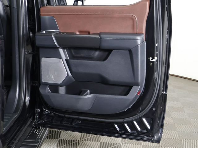 2023 Ford F-150 Lariat - 23081024 - 30