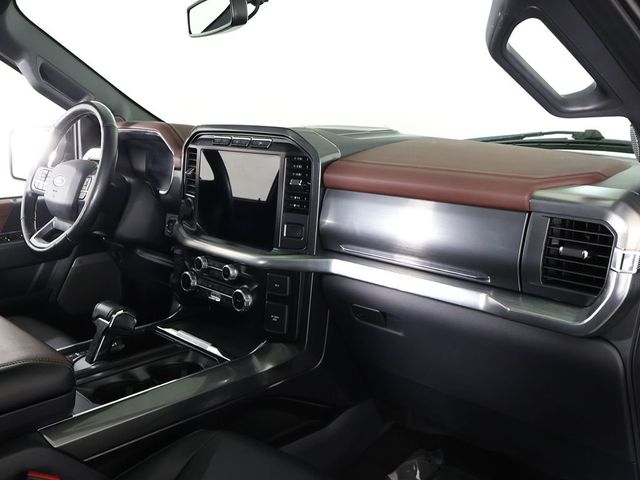 2023 Ford F-150 Lariat - 23081024 - 32