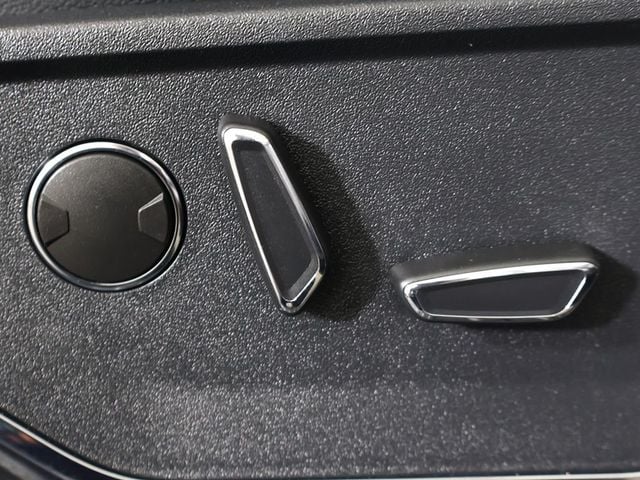2023 Ford F-150 Lariat - 23081024 - 38