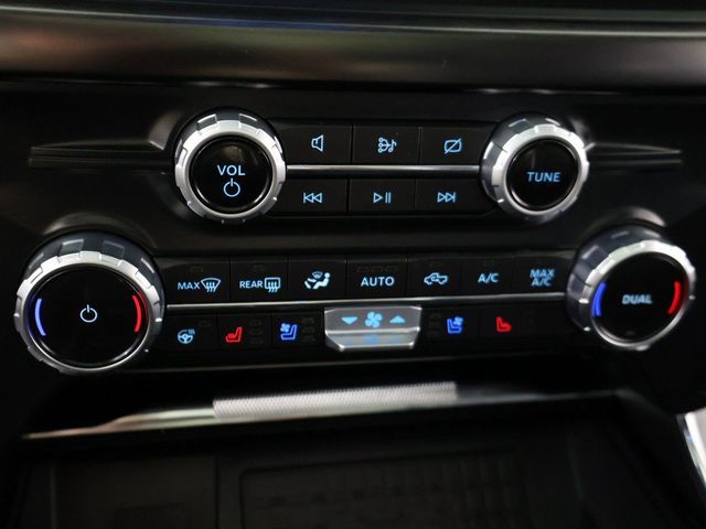 2023 Ford F-150 Lariat - 23095151 - 56