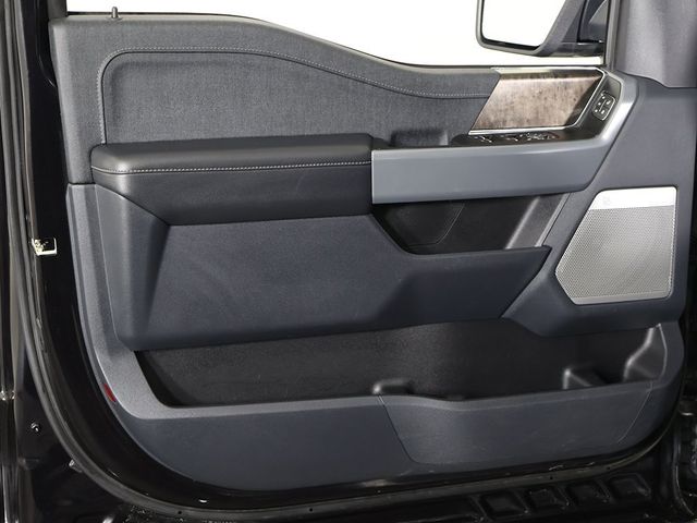 2023 Ford F-150 Lariat - 22935573 - 26