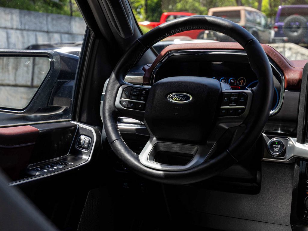 Ford F-150 photo 23