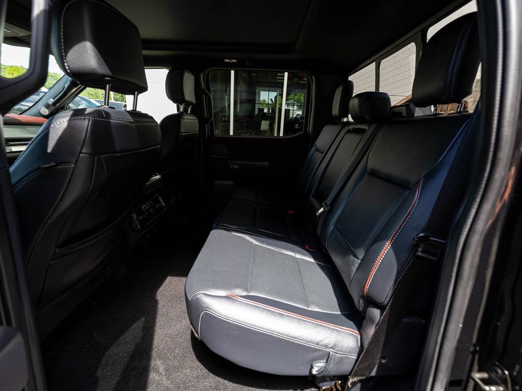 Ford F-150 photo 26