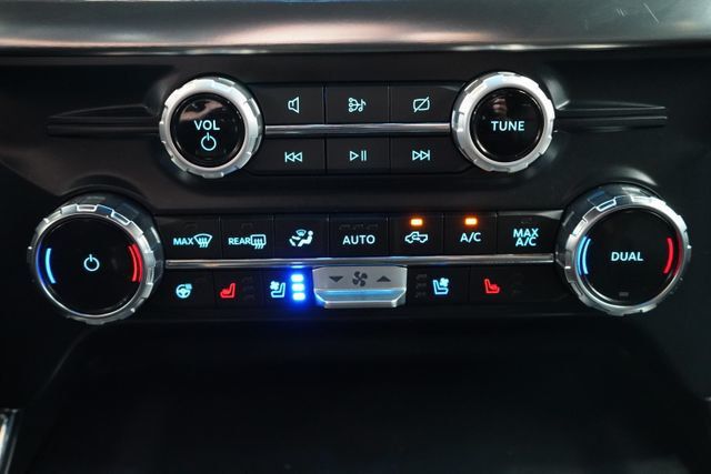 2023 Ford F-150 Lariat - 23077740 - 36