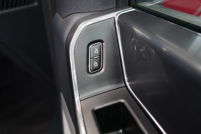 2023 Ford F-150 Lariat - 23077740 - 55