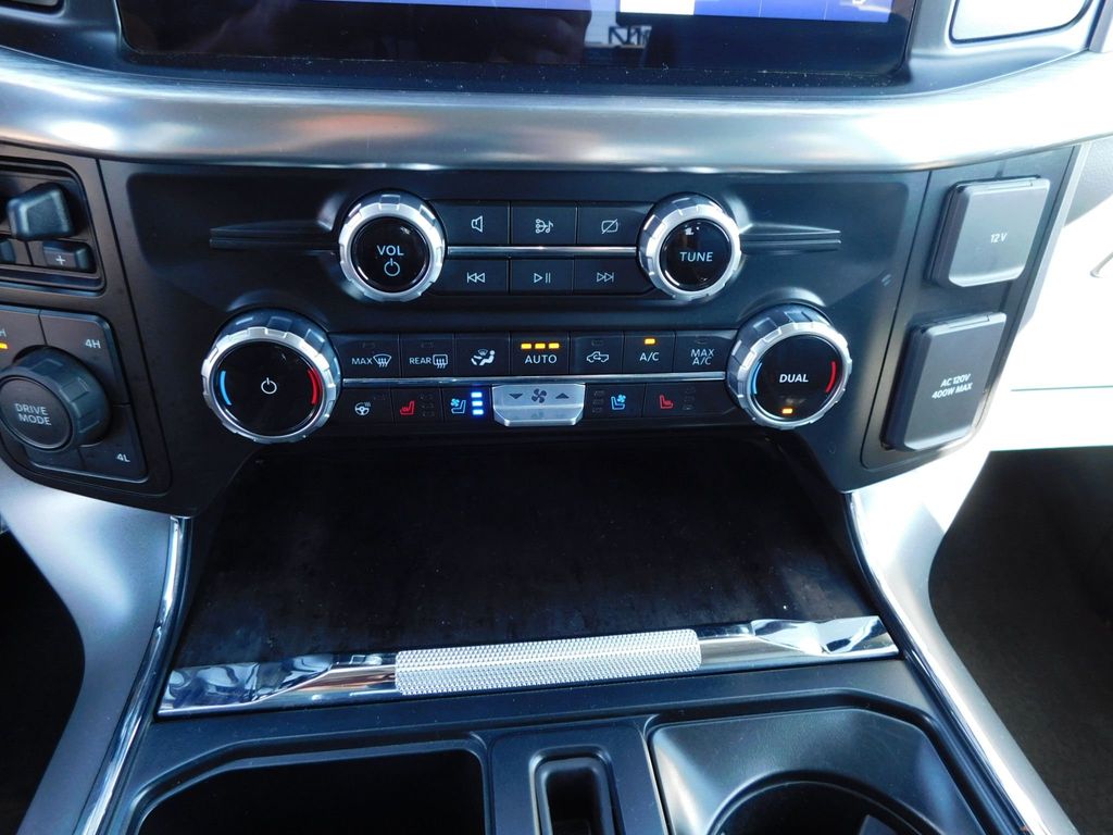 2023 Ford F-150 Lariat photo 40