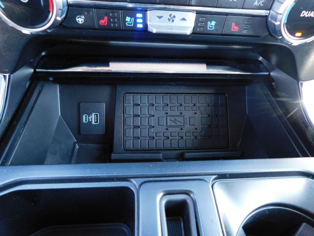 2023 Ford F-150 Lariat photo 41