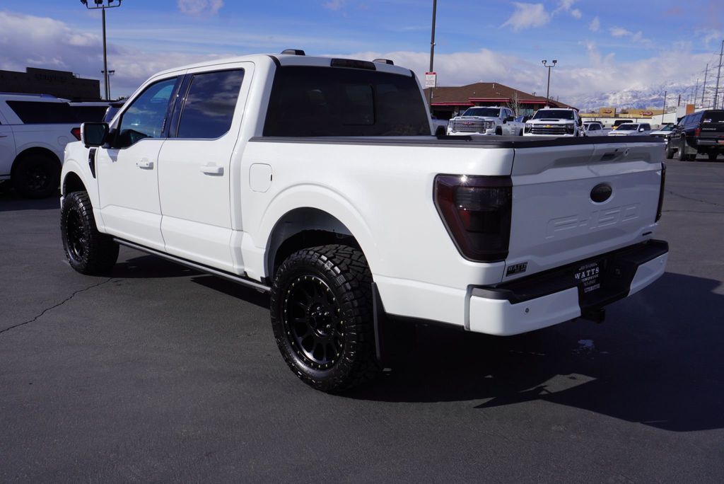 2023 Ford F-150 Lariat photo 7