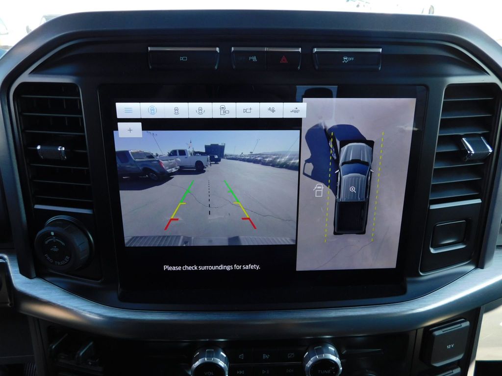 2023 Ford F-150 LARIAT - 22907982 - 43