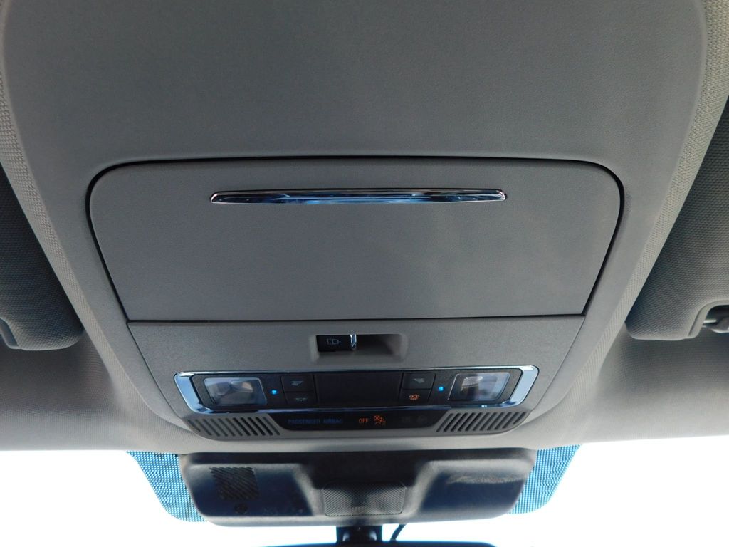 2023 Ford F-150 LARIAT - 22907982 - 49